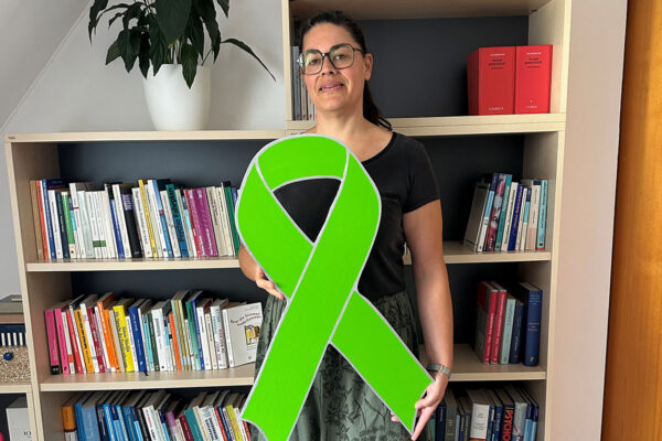 Die grüne Schleife ist das internationale Symbol für eine offene und tolerante Gesellschaft, in der wir ohne Scheu über psychische Erkrankungen sprechen können. Marlene Vogt, Beratungsstelle für psychische Gesundheit, Diakonie Passau gGmbH